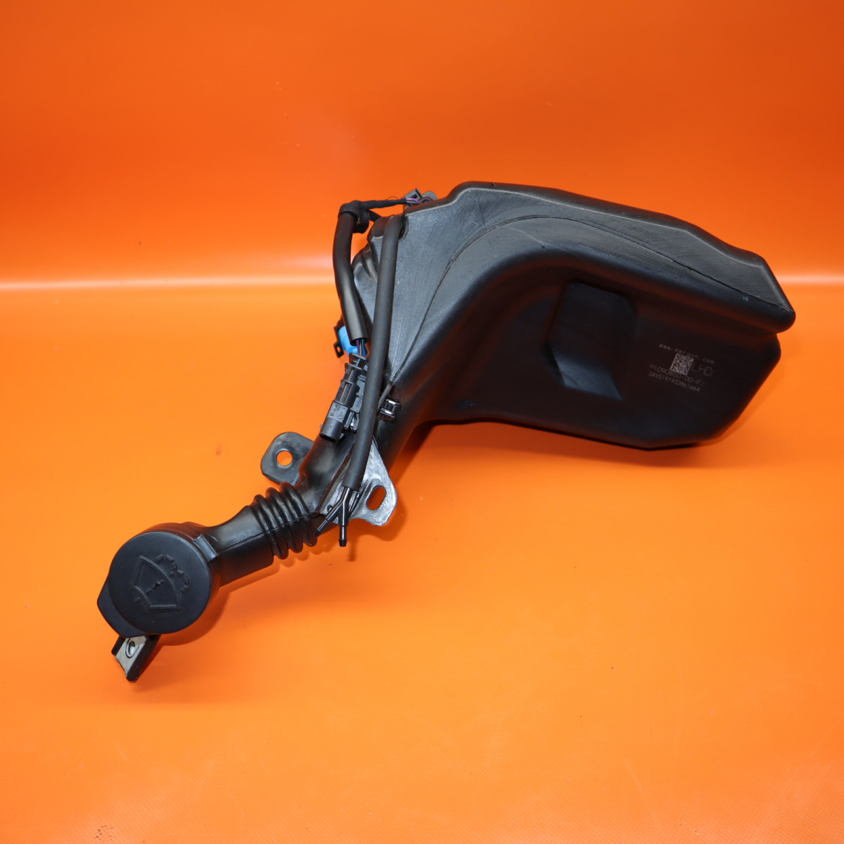 TESLA MODEL 3 WINDSHIELD WASHER RESERVOIR 2019 2020 2021 2022 2023