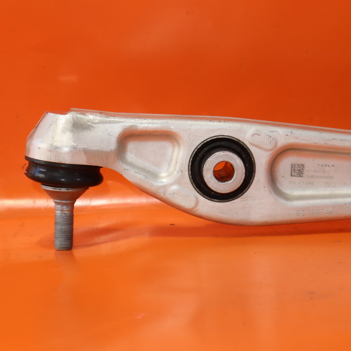 TESLA MODEL Y CONTROL ARM LOWER LEFT RIGHT 2020 2021 2022 2023 1188341