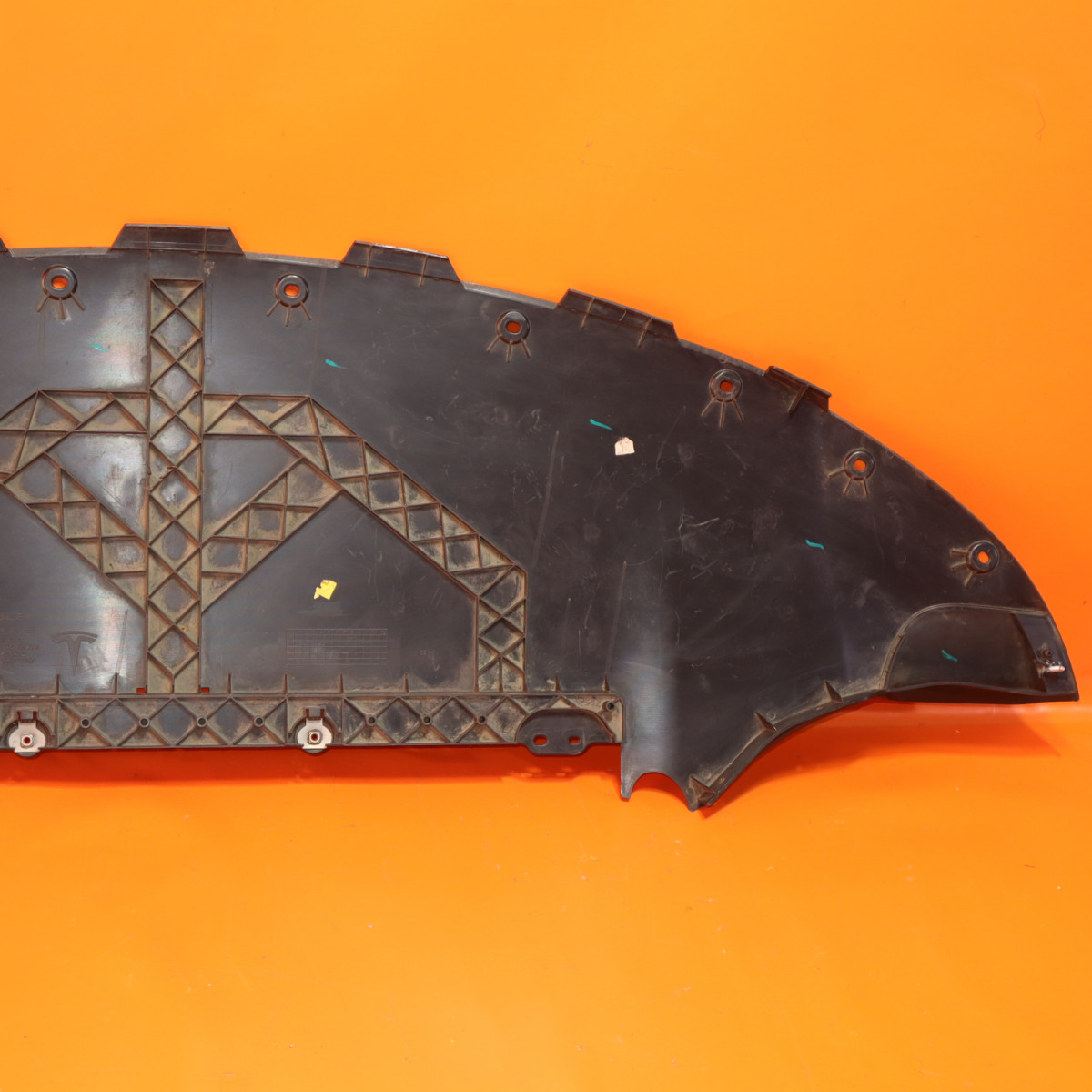 Transmotor Front Aero Undertray Splash Shield For 2020-2022 Tesla Model Y & Model 3 – OEM 1499151-00-A