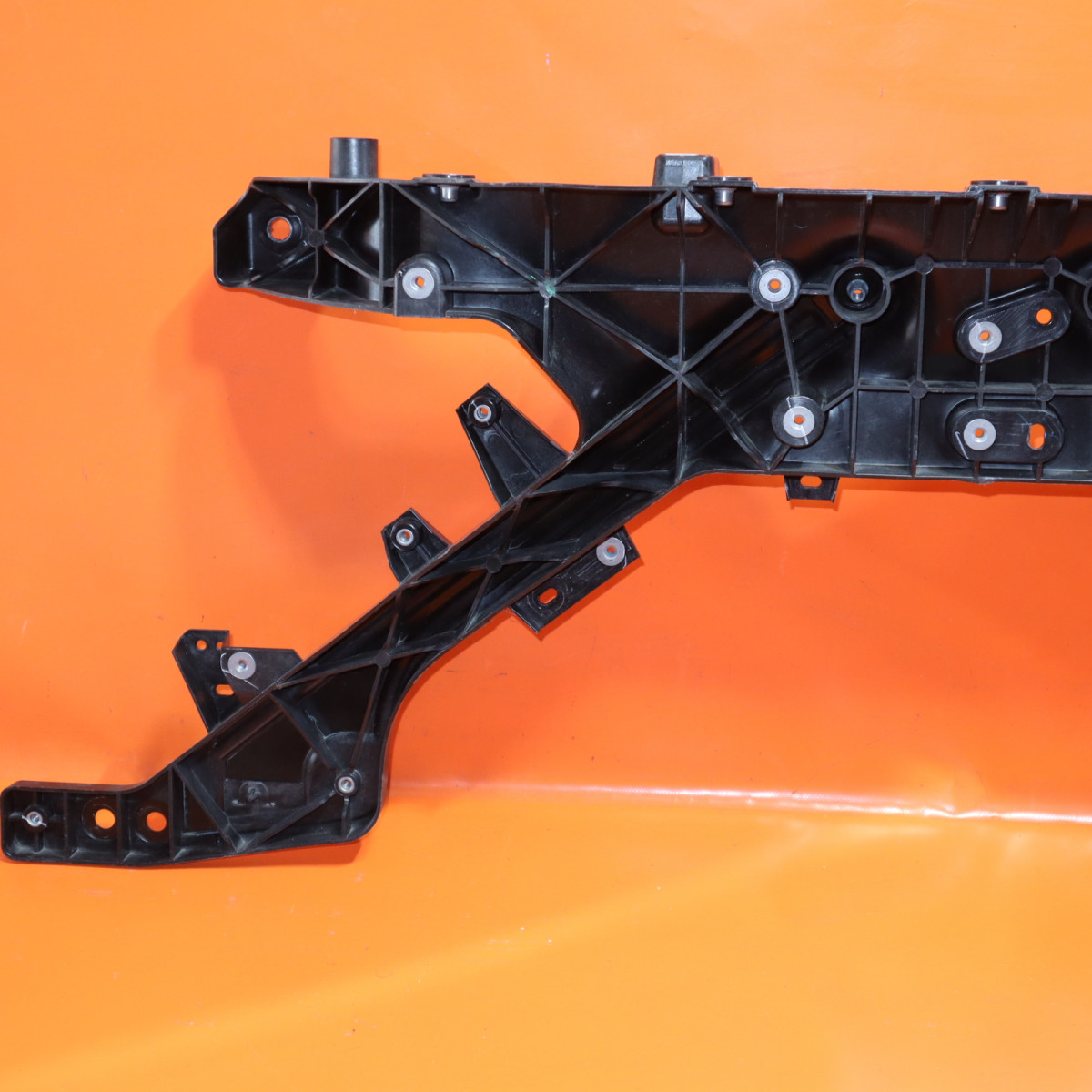 TESLA MODEL Y RADIATOR SUPPORT 2020 2021 2022 2023 1516277-00-G OEM