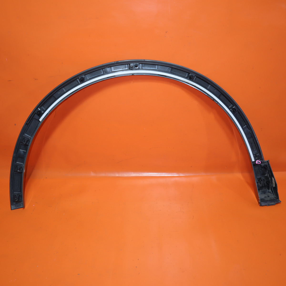 AUDI Q3 FENDER FLARE ARCH MOLDING RIGHT FRONT 2019 2020 83A 853 718 A