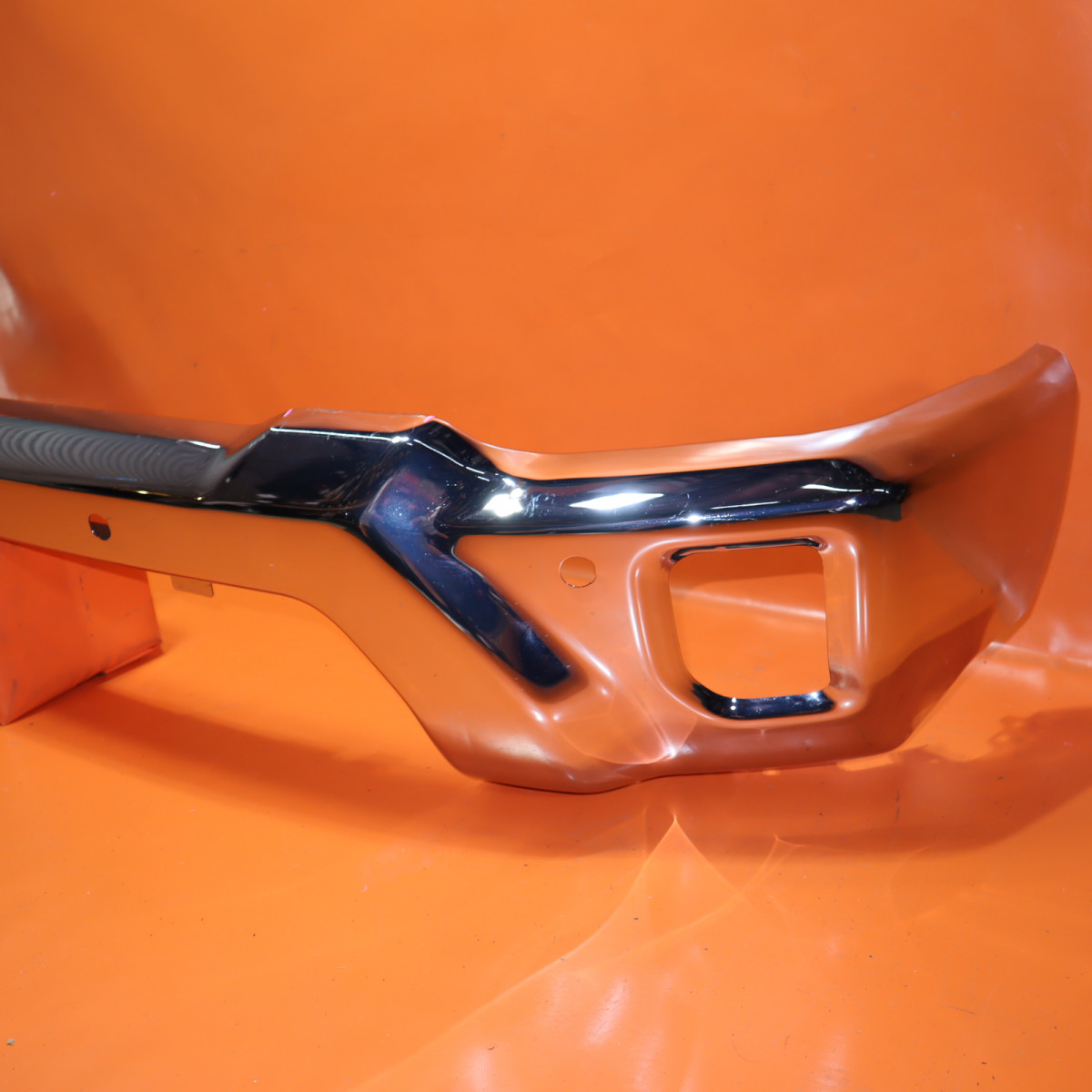 2015-2019 Chevrolet Silverado 2500/3500 Front Bumper - GM1002871 - Canada