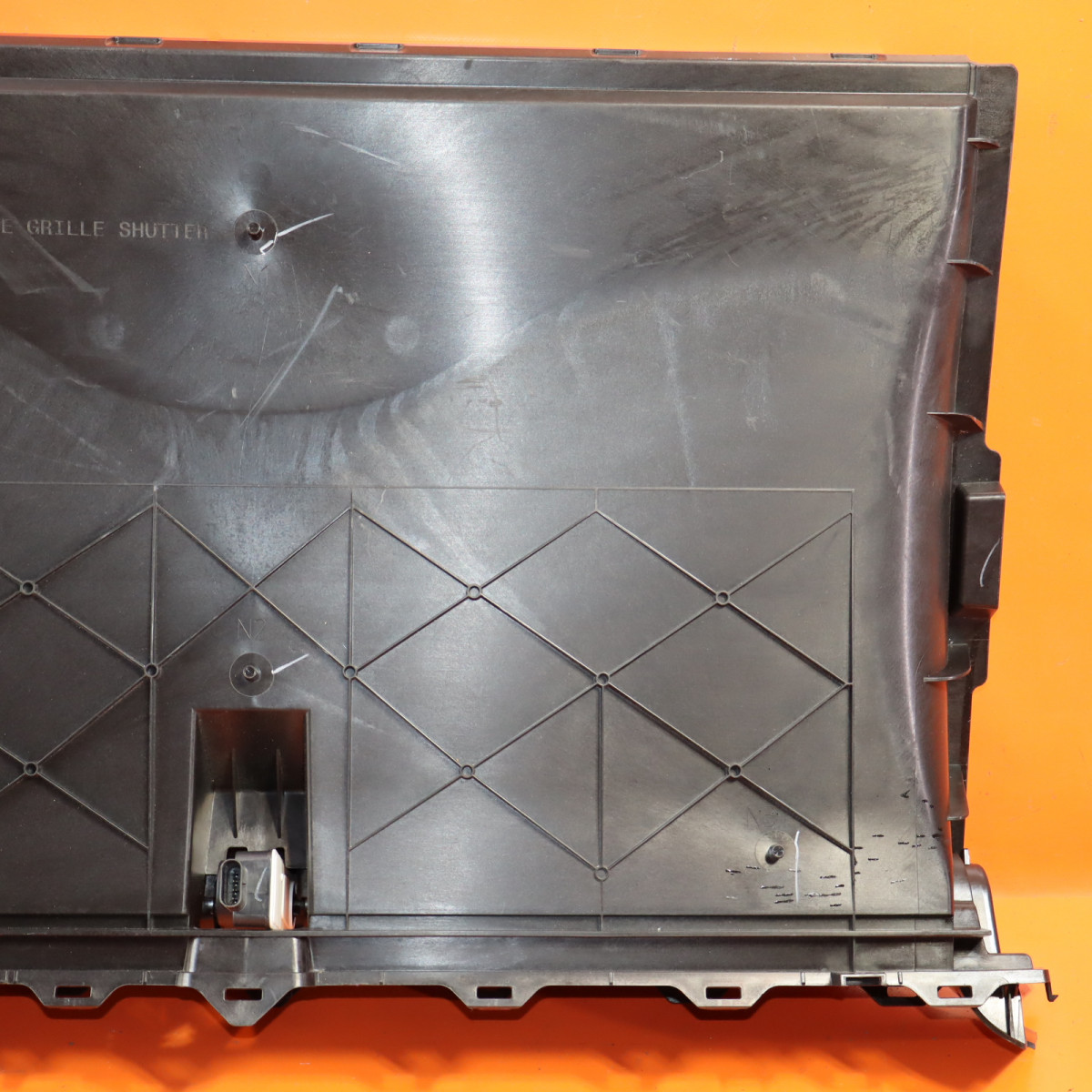 thumbnail image 2 of KARPAL Active Grille Shutter Assembly For 2021-2023 Tesla Model 3 - 1559787-00-A 2 of 4