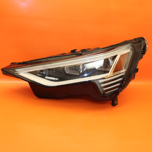 アウディー Q8 LED Ｅトロン 左 LEDヘッドライト 4KE941039A AUDI E-TRON Q8 Headlight Left Driver 2019-2025 MPN 4KE941039B