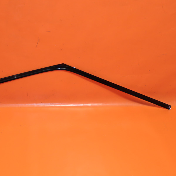 RIVIAN RIT RIS Door Glass Run Cladding Right Front 2022-2025